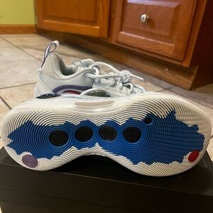 Way of Wade 10 Low “Cold Ice”